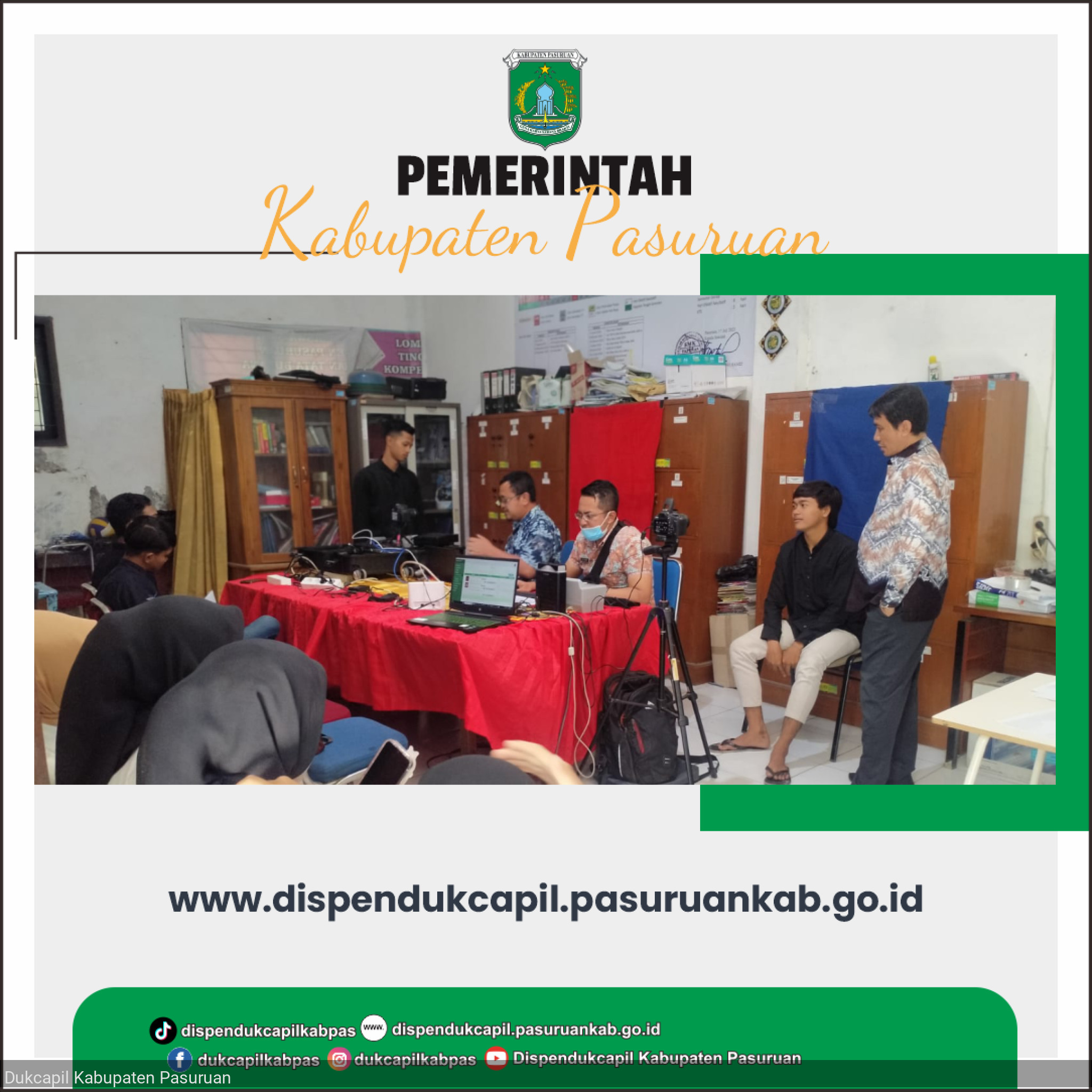 Giat Pelayanan Jemput Bola Perekaman KTP-el pemula SMK YAPENAS Gempol Kabupaten Pasuruan